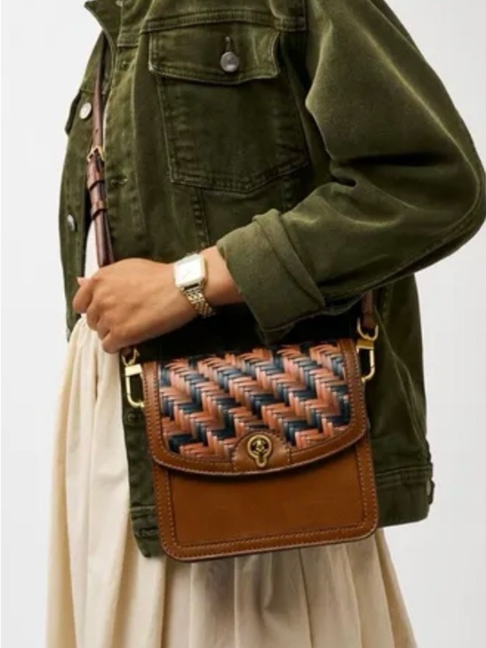 Fossil Ainsley Brown Woven Crossbody Bag NWOT with fossil key